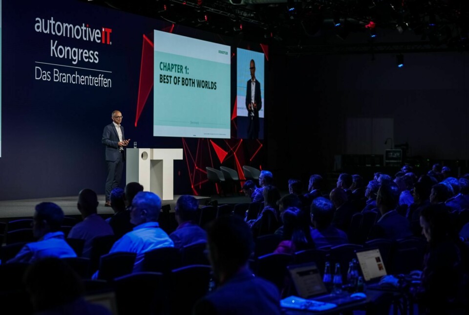 Marc Votteler, CIO of Schaeffler AG, took the audience on a journey like in a book. It was written about the merger of Schaeffler and Vitesco and the role IT played and will play in it.