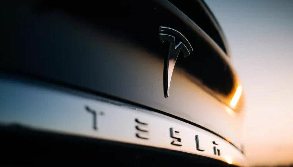 After the end of the Dojo supercomputer project, Tesla is realigning its AI strategy.